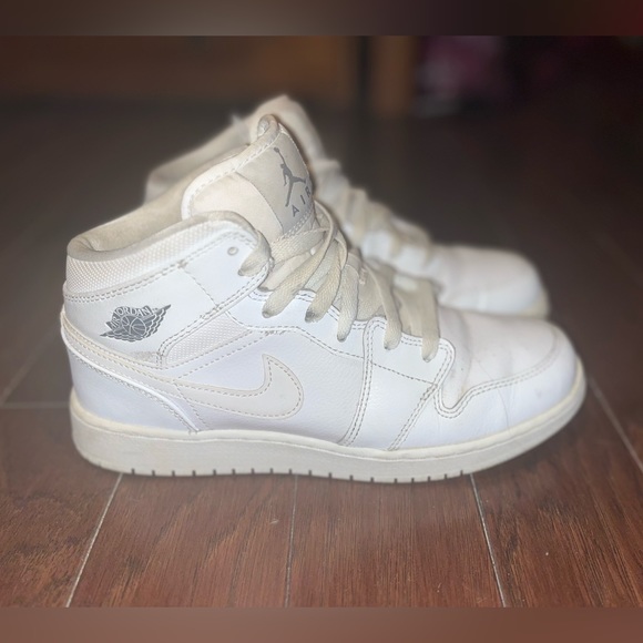 Air jordans - Picture 3 of 5